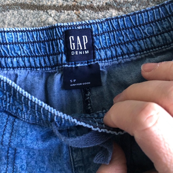 Girls Shorts - Picture 9 of 10